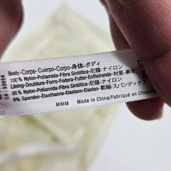 NWOT Kimchi Blue Bandeau size medium - Picture 8 of 9